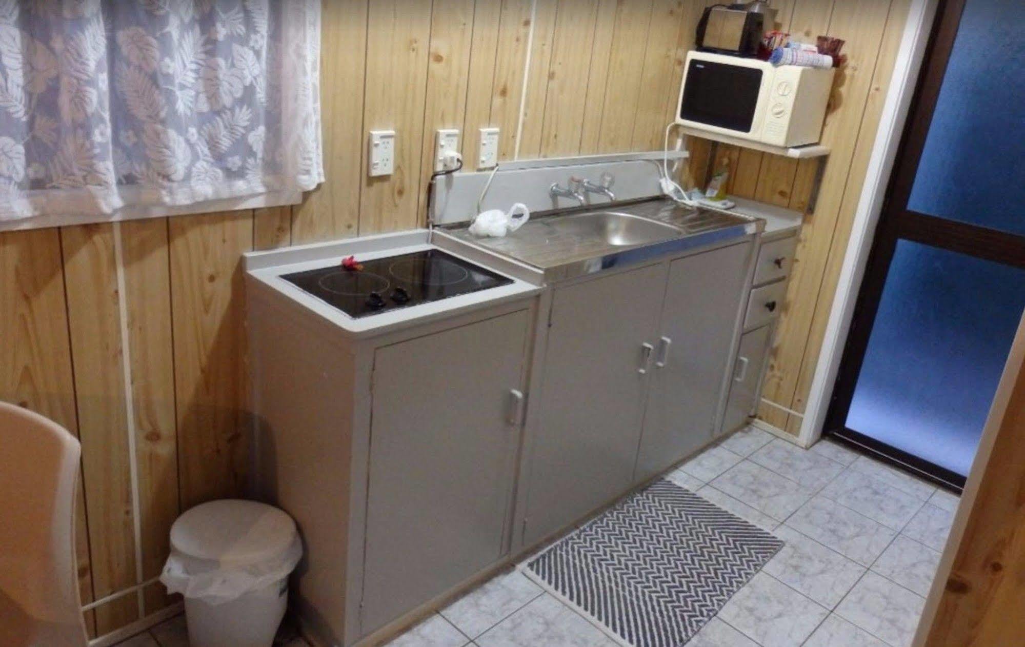 Rino'S Motel Arutanga Kültér fotó